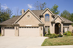 Garage Door Repair Services in Seattle, WA